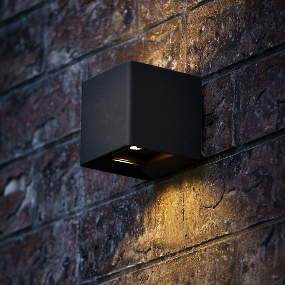 Wandlamp Ixion dimbaar